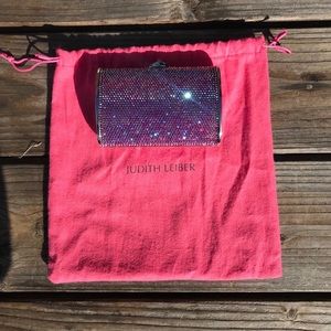 Pink Judith Leiber purse 👛
